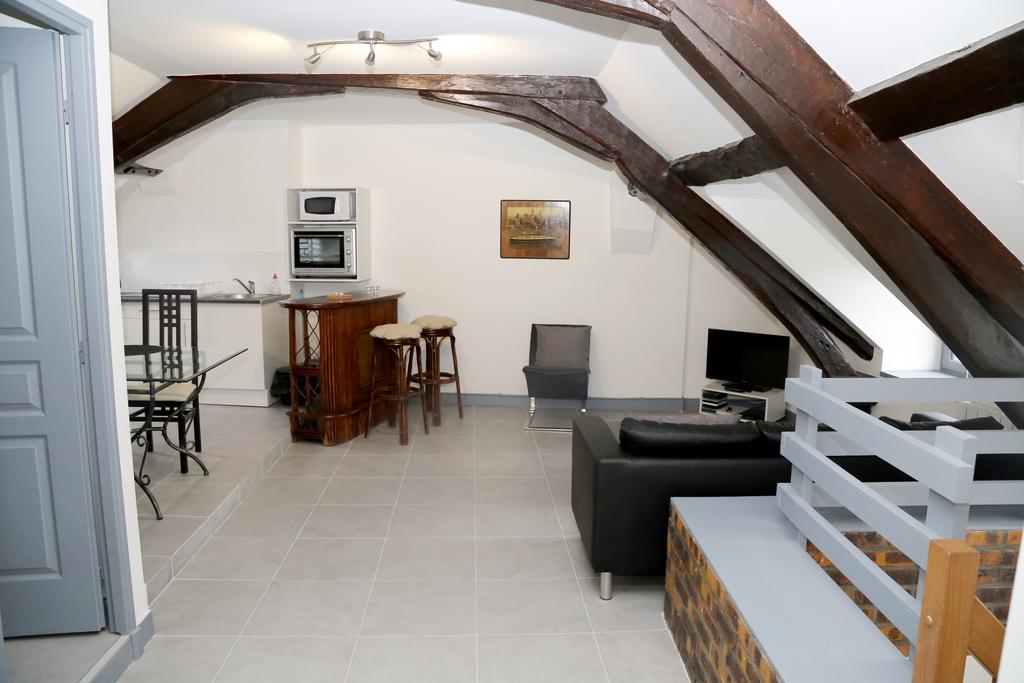 Appartement De Charme Онфлёр Номер фото